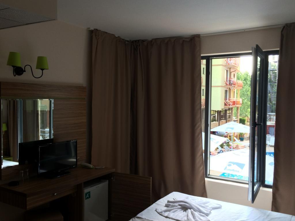 Tm Deluxe Hotel Napospart Kültér fotó