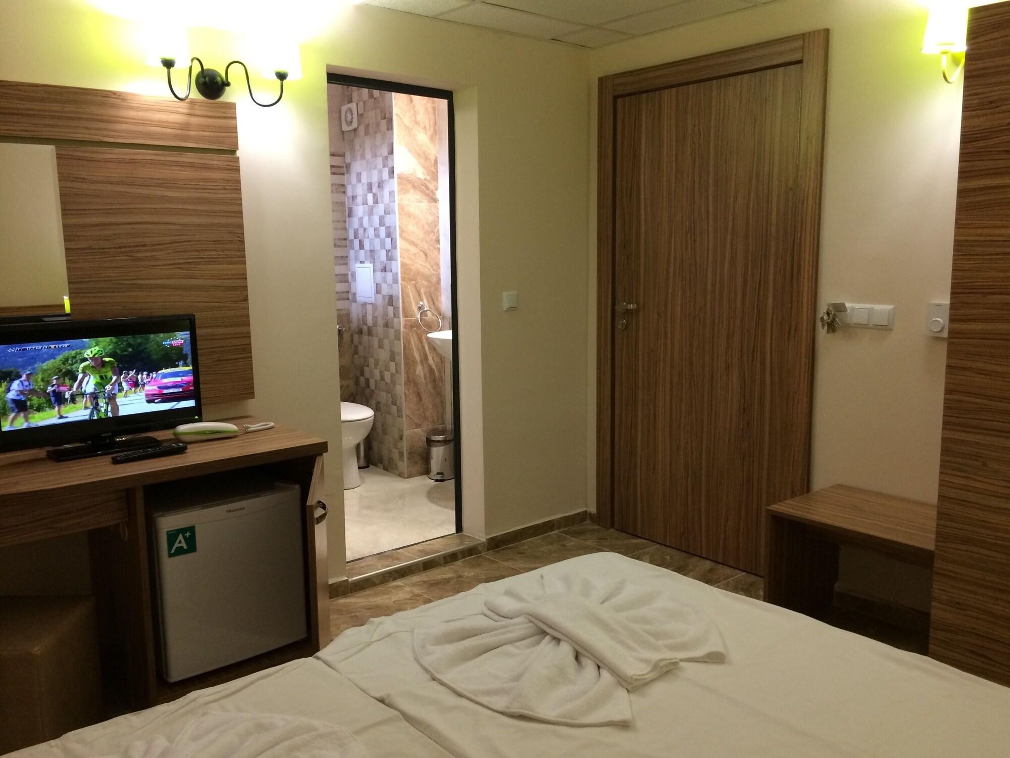 Tm Deluxe Hotel Napospart Kültér fotó