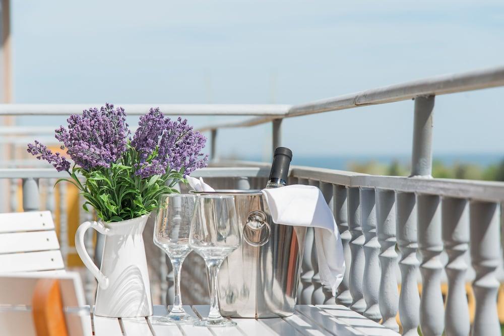 Tm Deluxe Hotel Napospart Kültér fotó