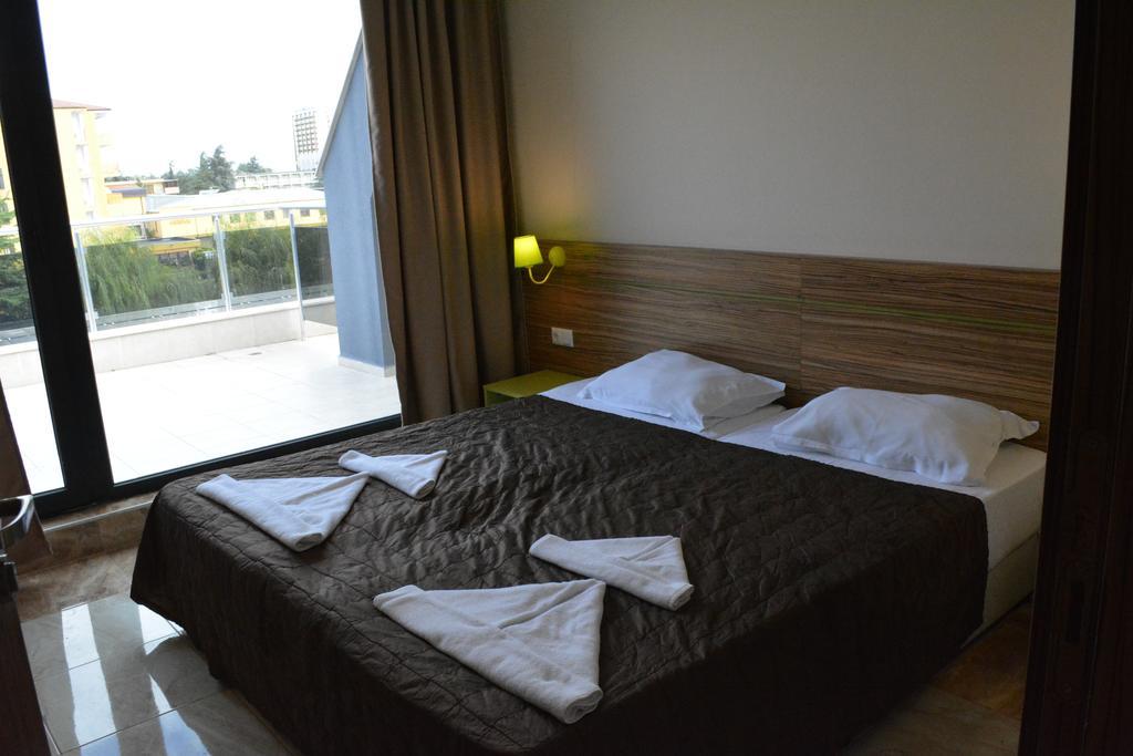Tm Deluxe Hotel Napospart Kültér fotó