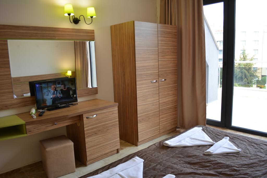 Tm Deluxe Hotel Napospart Kültér fotó
